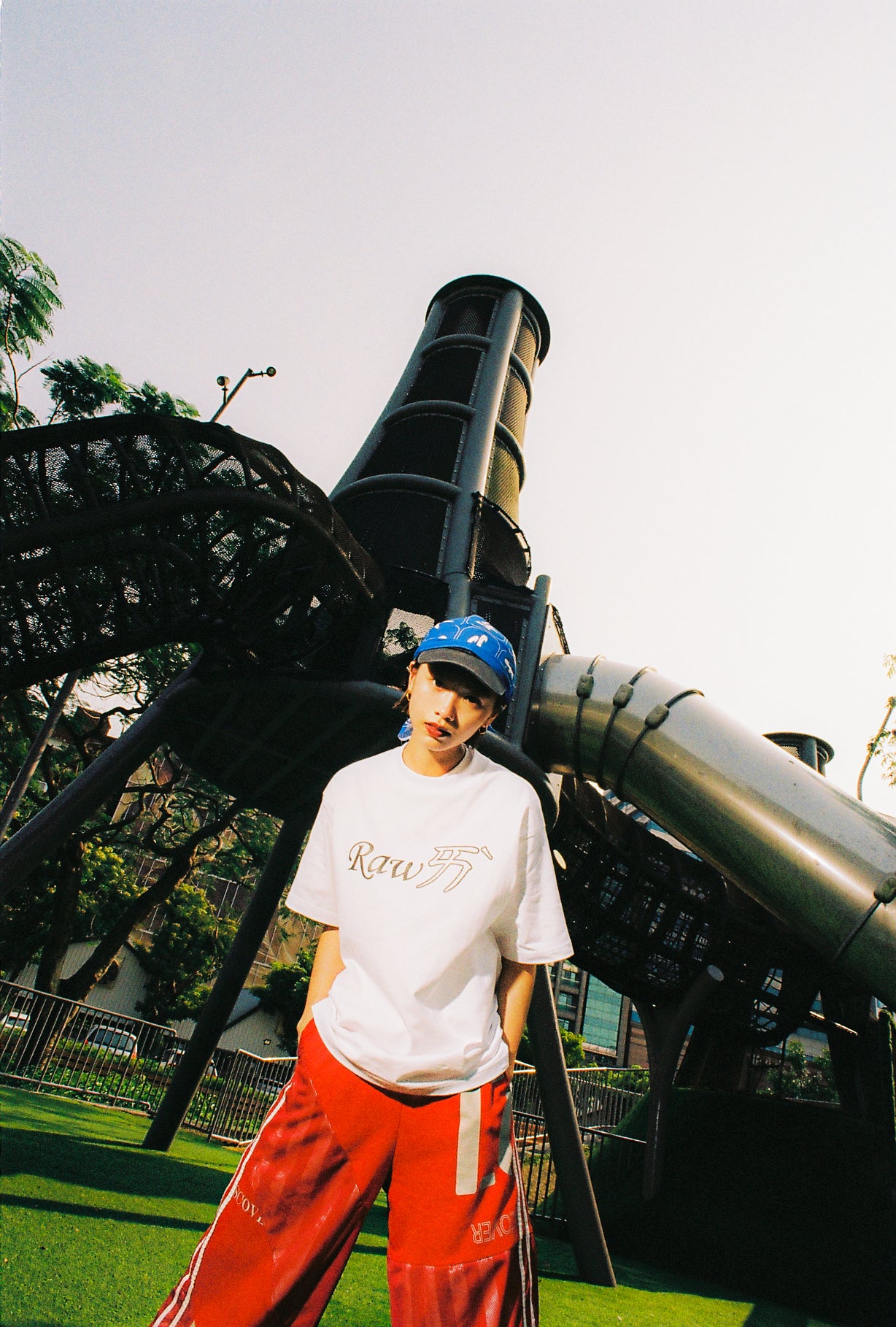 RAW LOVE TEE (WHITE)