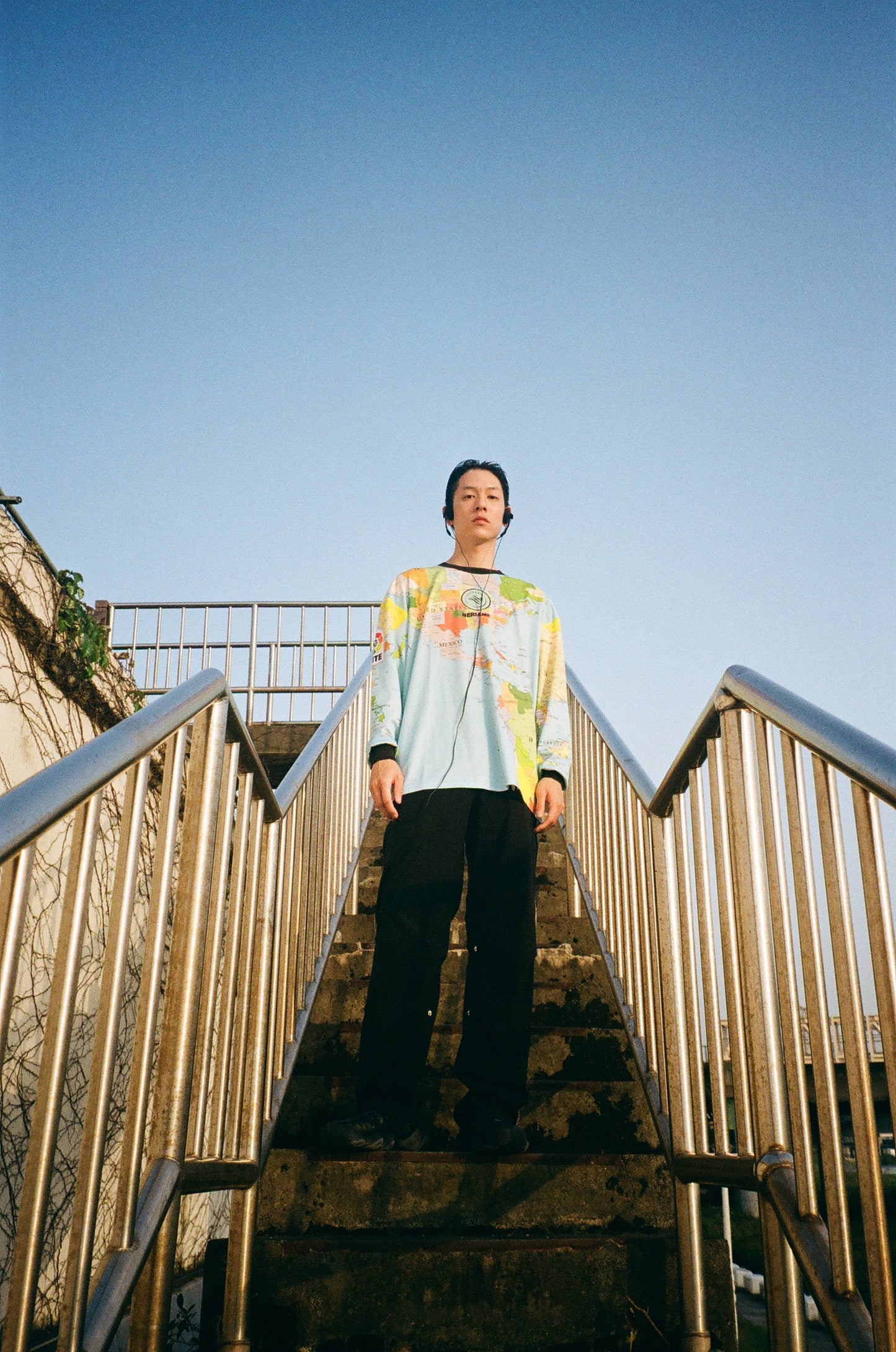 WORLD MAP JERSEY