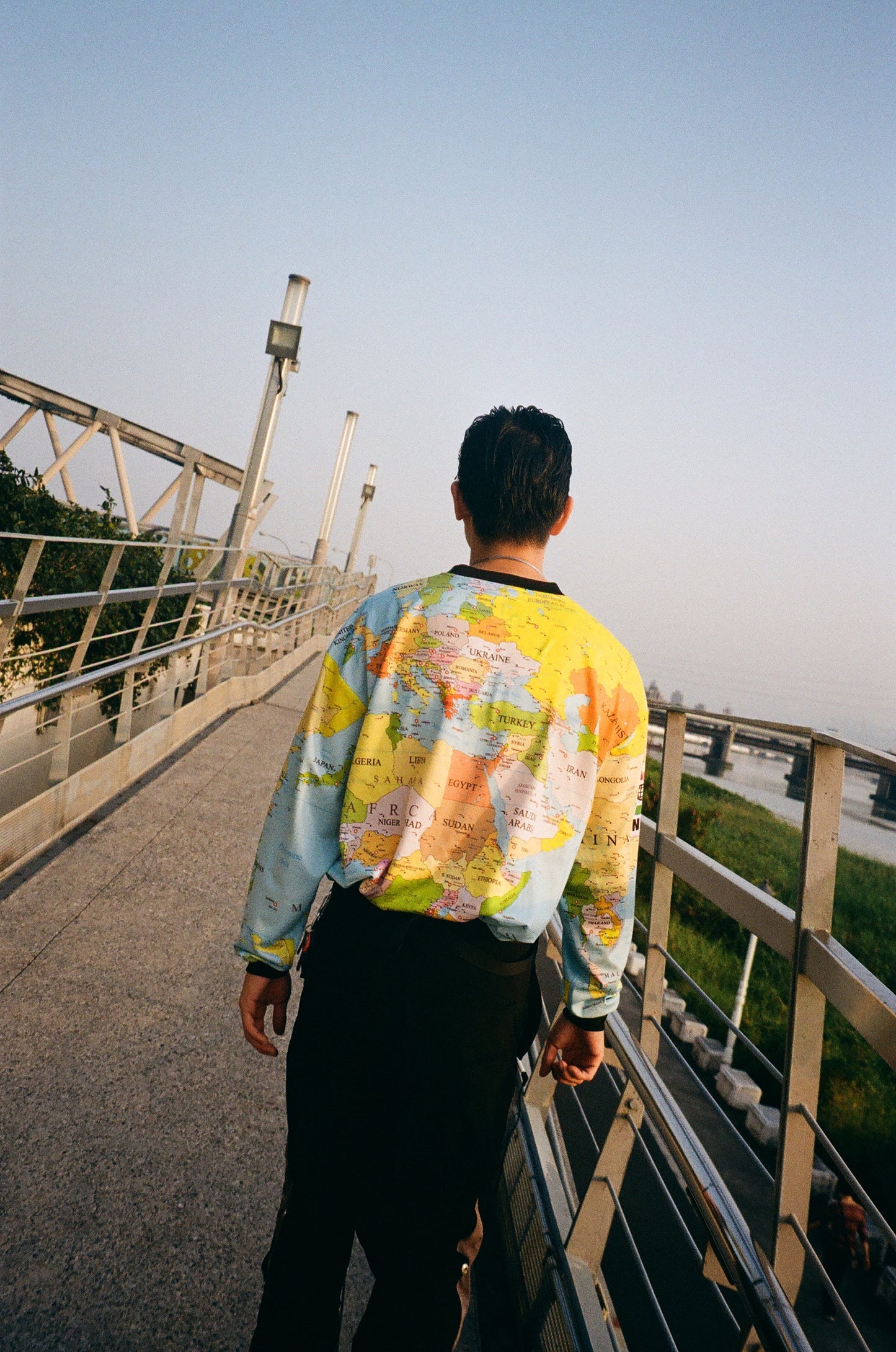 WORLD MAP JERSEY