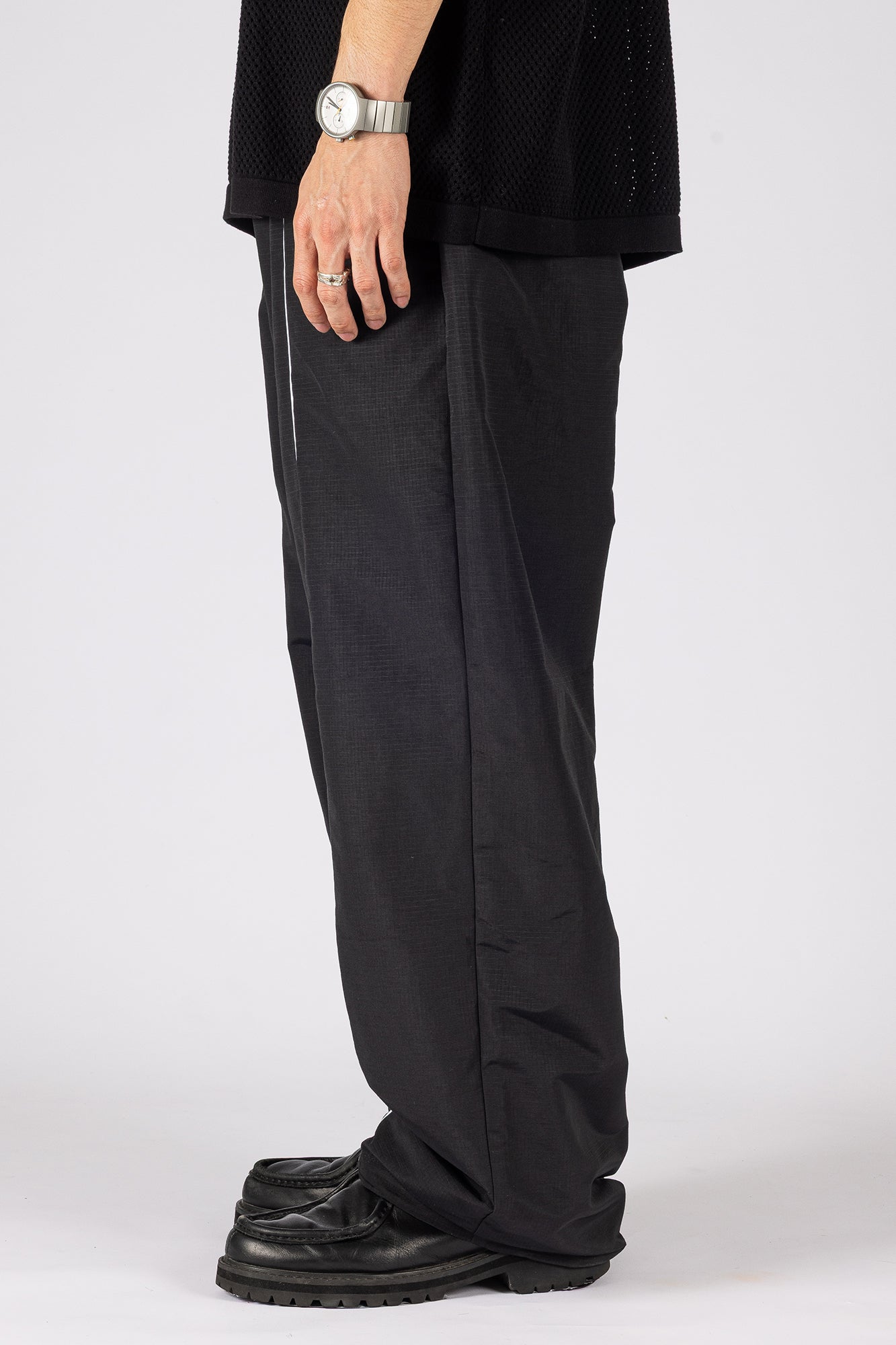 RAW LOVE NYLON PANTS (BLACK)