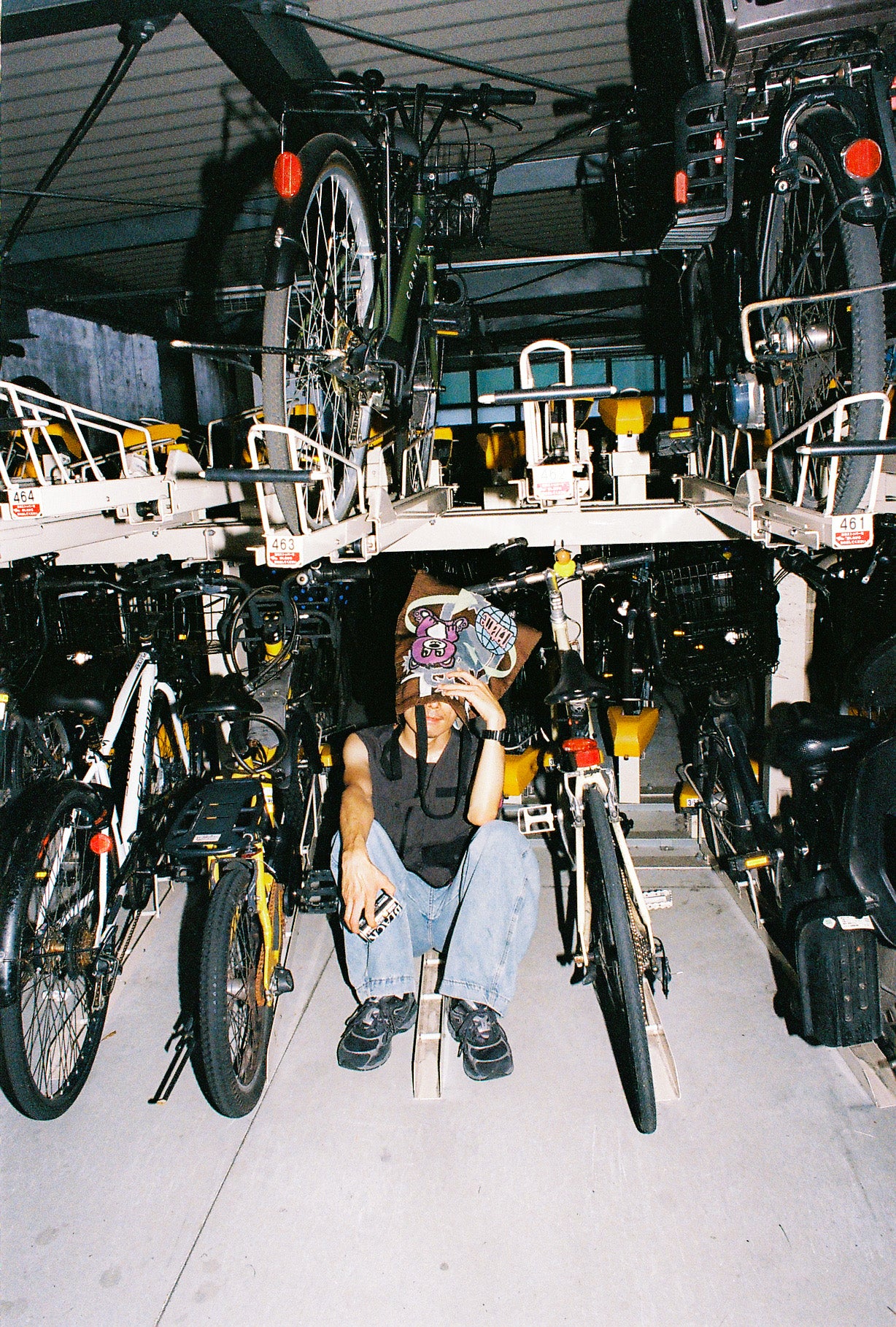 CIRCULATION BLANKET TOTE