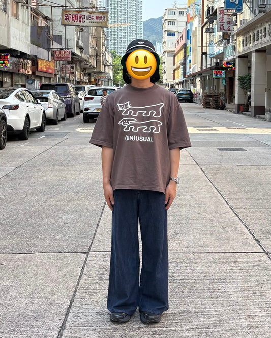 (UN) USUAL TEE (BLACK)