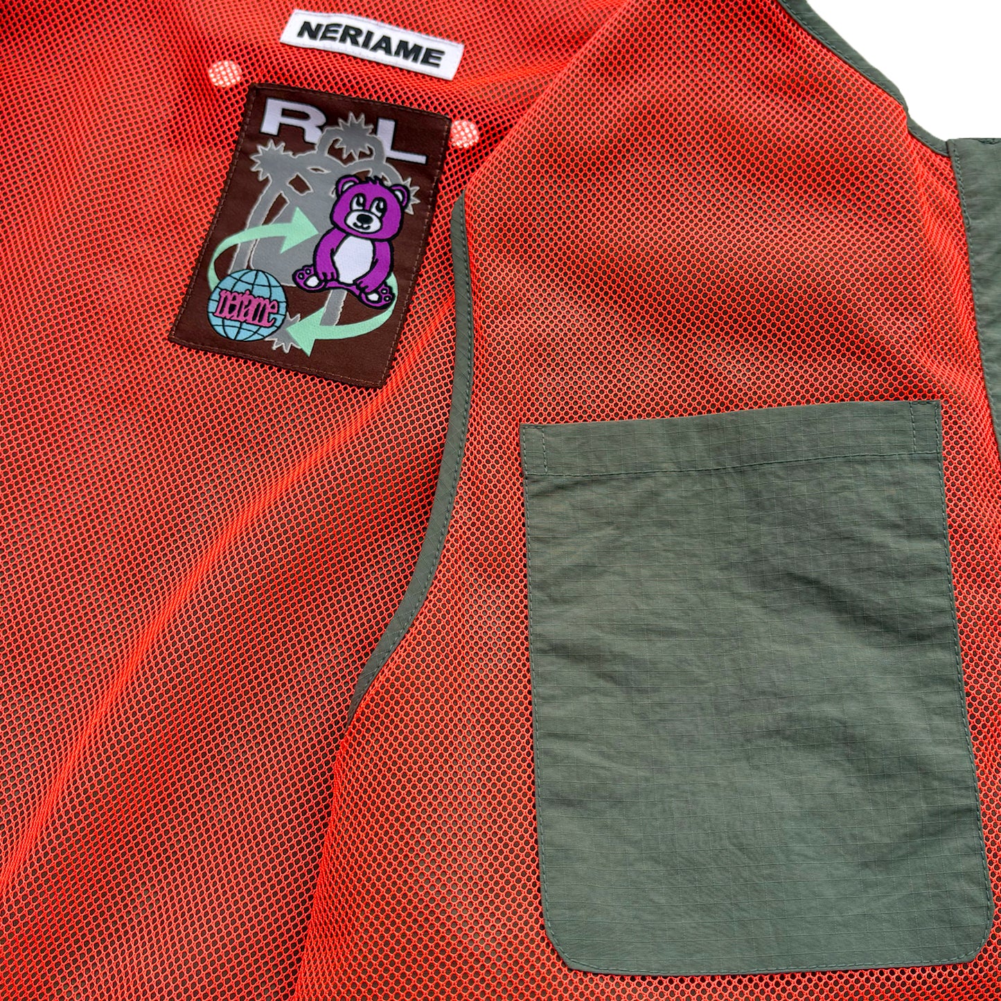 TRAVEL VEST V2 (KHAKI)